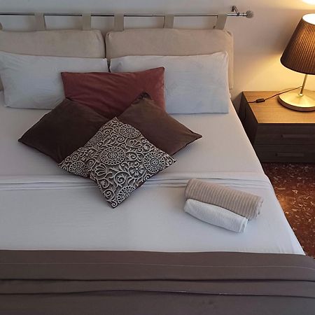 "Vacanze Romane" Stazione Tiburtina, Appartamento Tre Camere Da Letto 5 Posti Letto 外观 照片