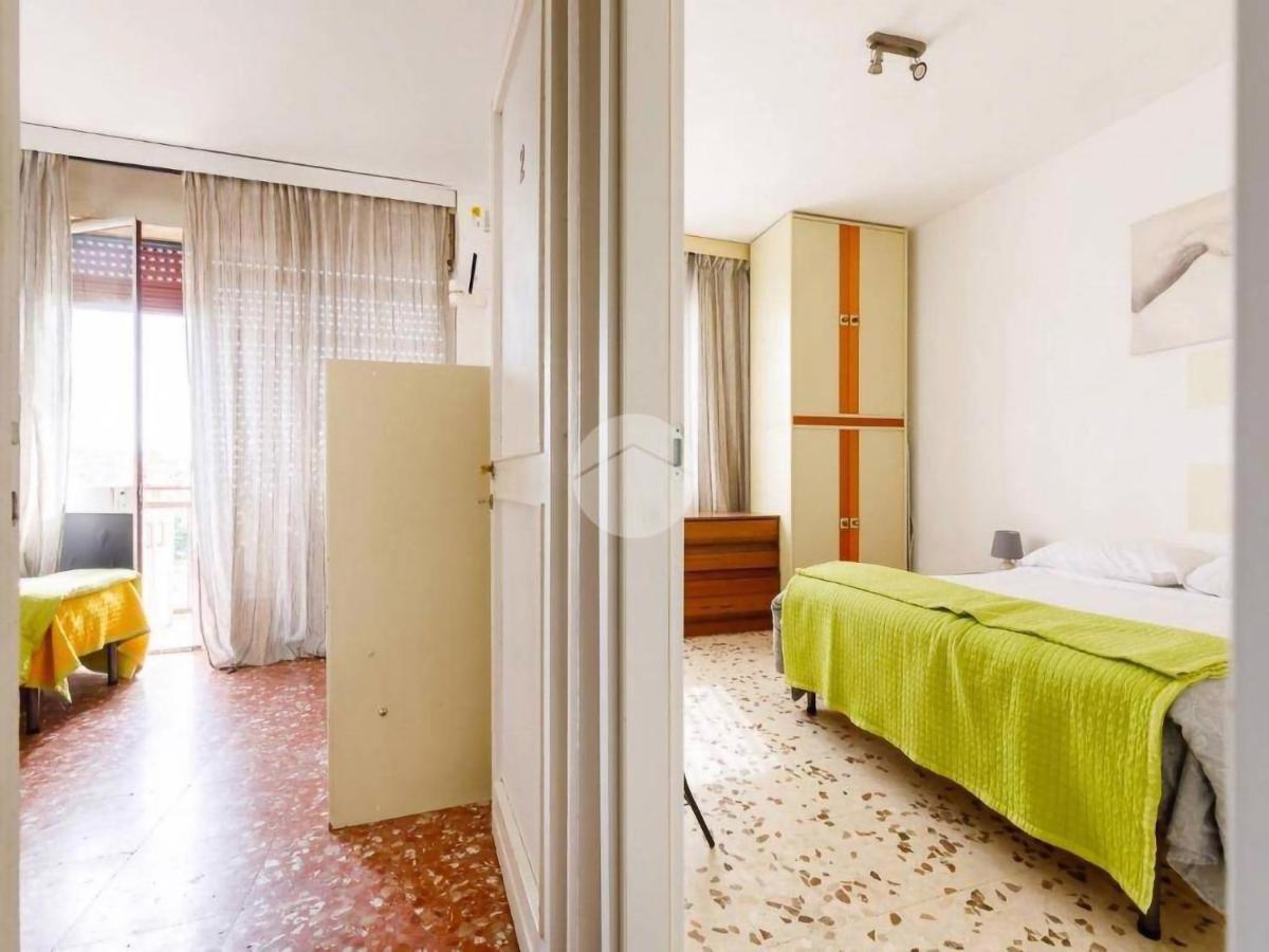 "Vacanze Romane" Stazione Tiburtina, Appartamento Tre Camere Da Letto 5 Posti Letto 外观 照片