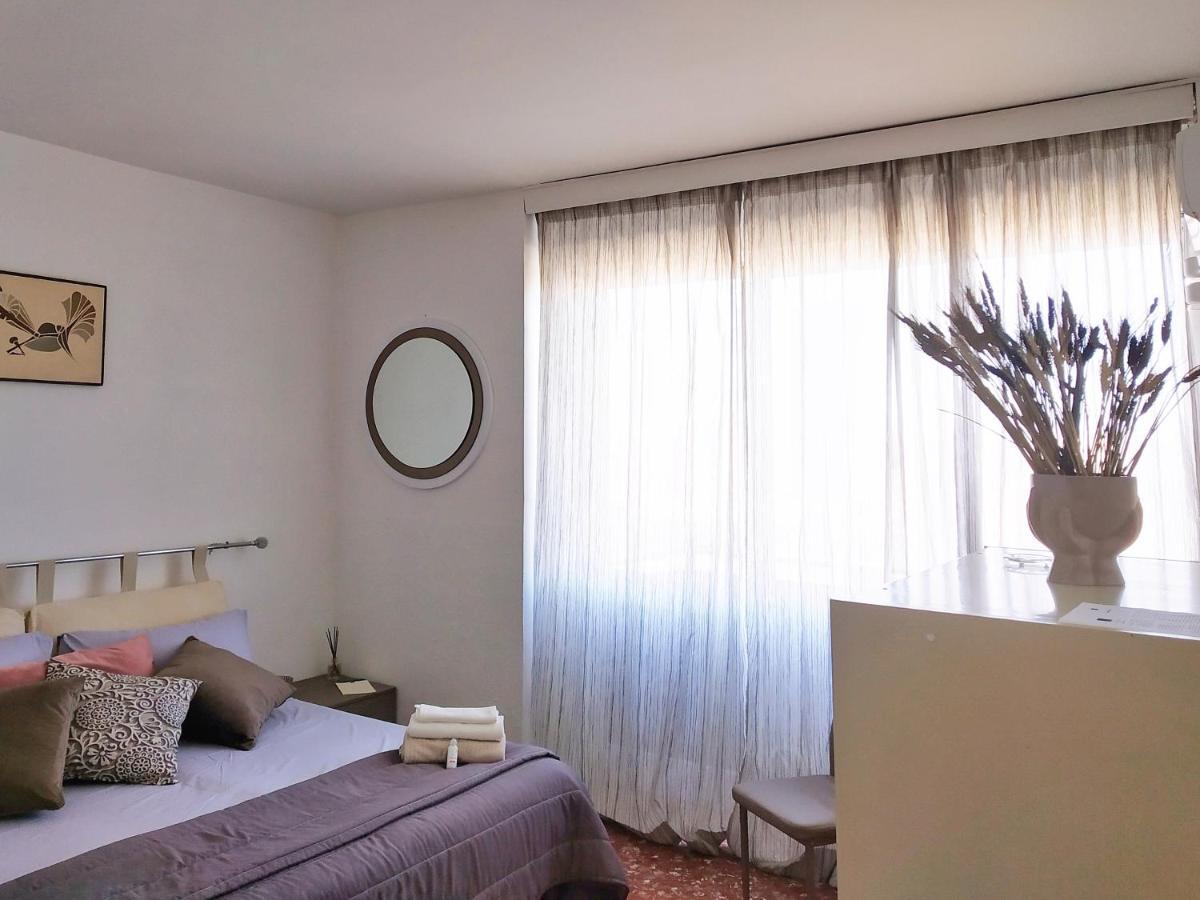 "Vacanze Romane" Stazione Tiburtina, Appartamento Tre Camere Da Letto 5 Posti Letto 外观 照片