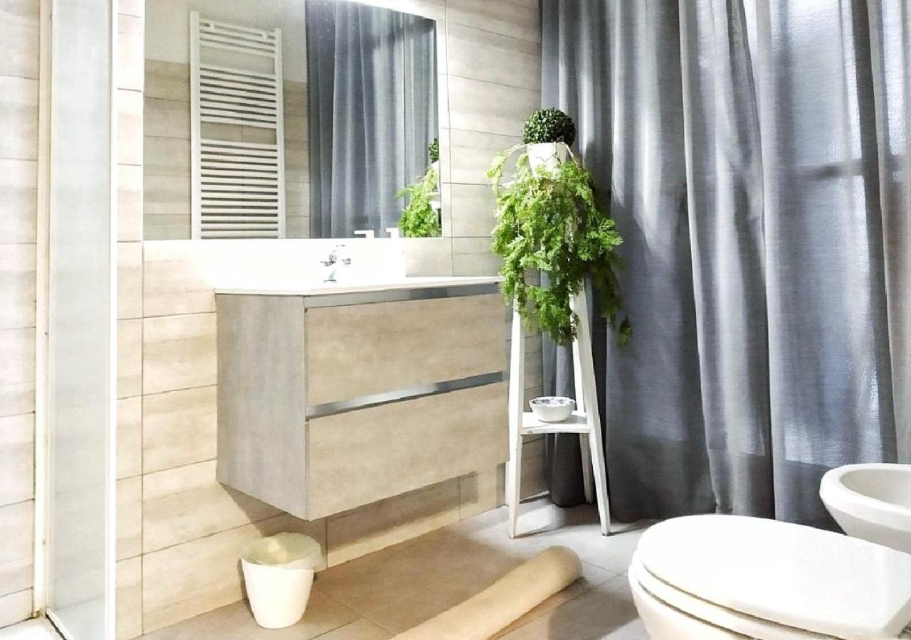 "Vacanze Romane" Stazione Tiburtina, Appartamento Tre Camere Da Letto 5 Posti Letto 外观 照片