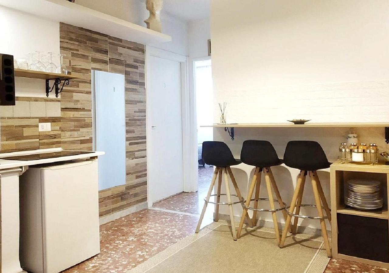 "Vacanze Romane" Stazione Tiburtina, Appartamento Tre Camere Da Letto 5 Posti Letto 外观 照片