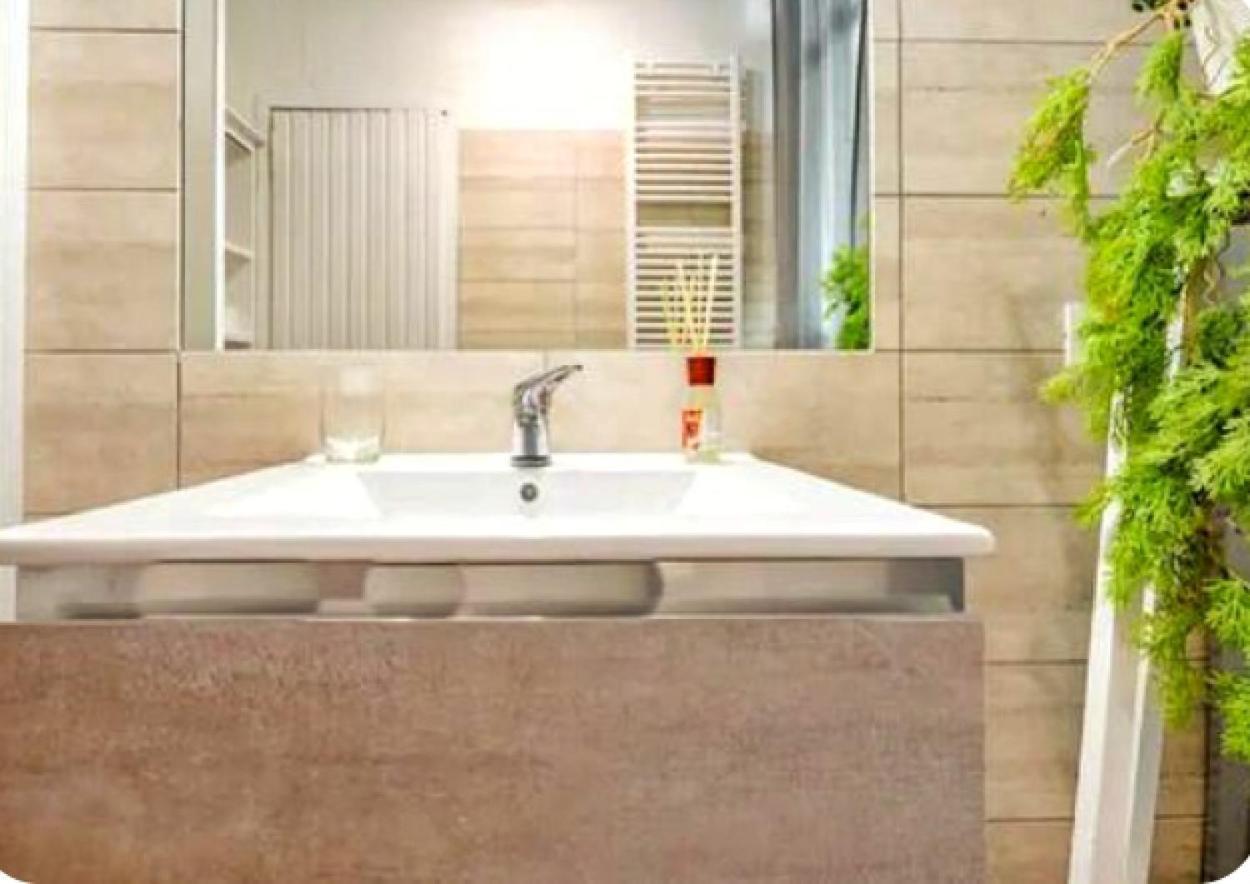 "Vacanze Romane" Stazione Tiburtina, Appartamento Tre Camere Da Letto 5 Posti Letto 外观 照片