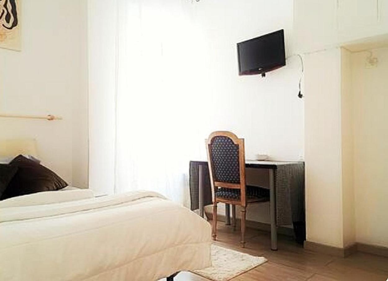 "Vacanze Romane" Stazione Tiburtina, Appartamento Tre Camere Da Letto 5 Posti Letto 外观 照片