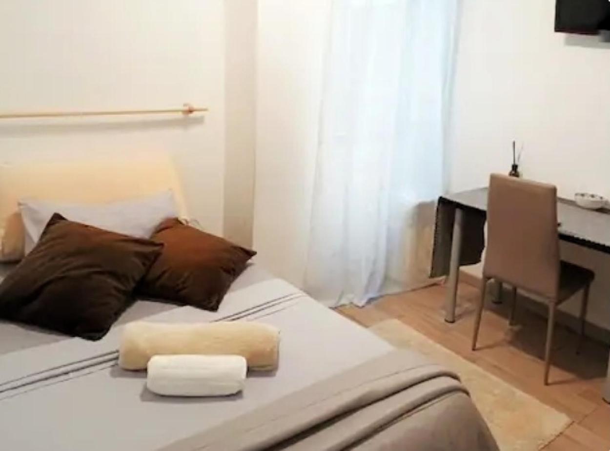 "Vacanze Romane" Stazione Tiburtina, Appartamento Tre Camere Da Letto 5 Posti Letto 外观 照片