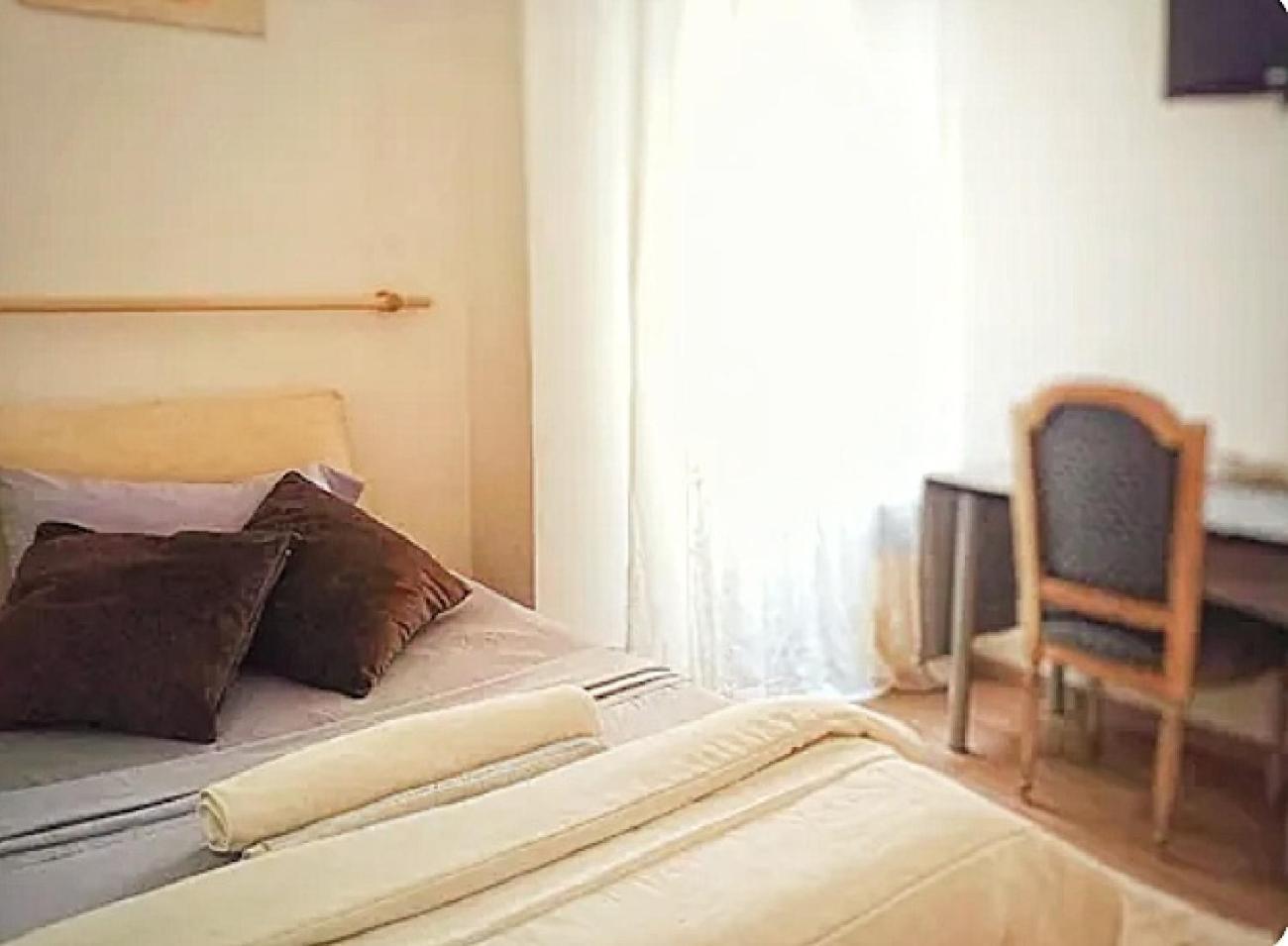 "Vacanze Romane" Stazione Tiburtina, Appartamento Tre Camere Da Letto 5 Posti Letto 外观 照片